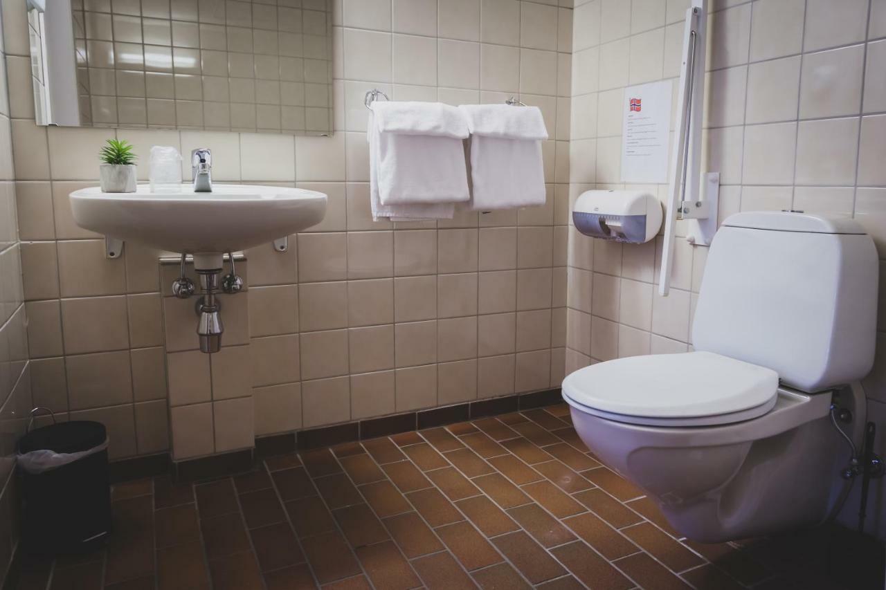 Froken Skjolds Hotel Lyngengarden Mosjøen エクステリア 写真